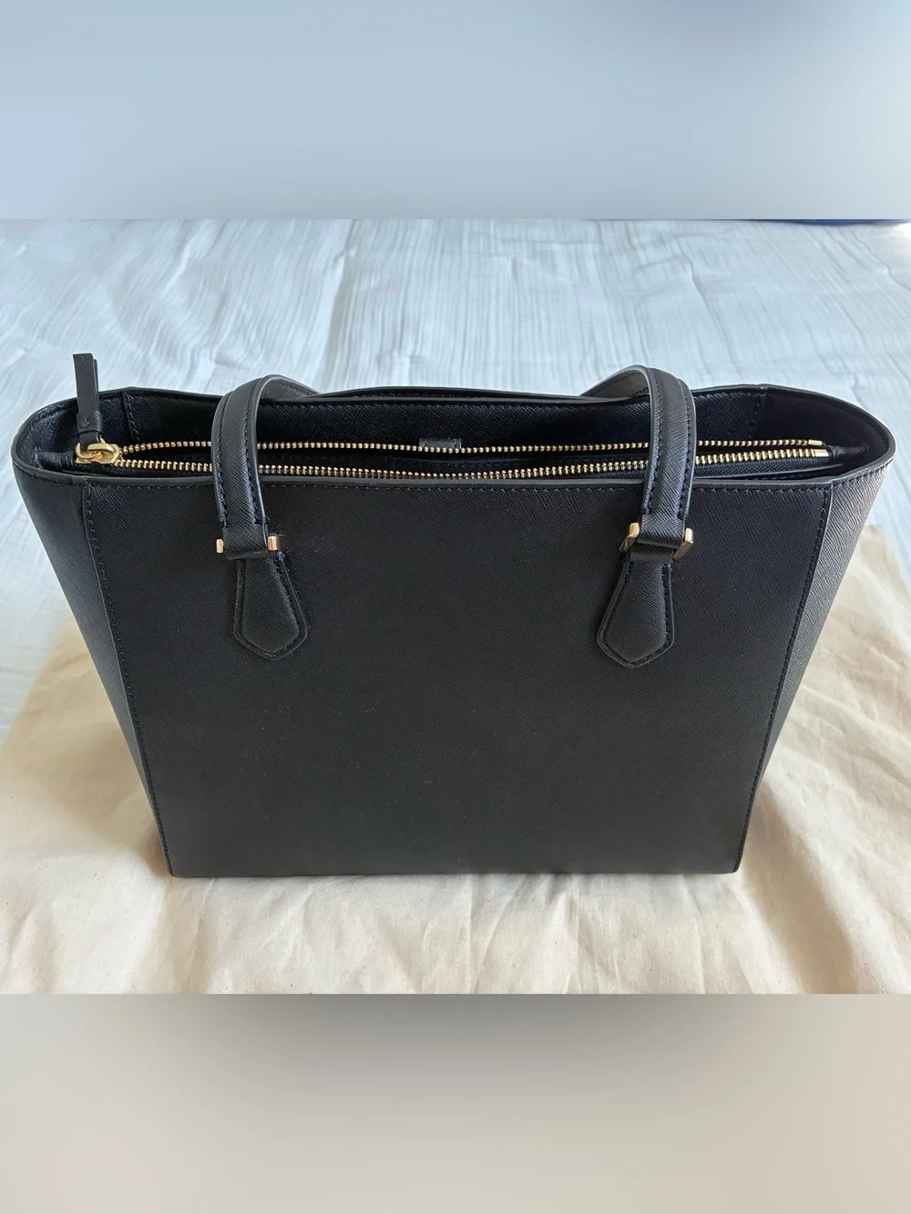 Tory Burch - Small Black Robinson Tote with Dust Bag